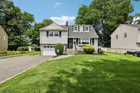 26 Westland Rd, Verona, NJ 07044