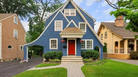 12 Craig Pl, Cranford, NJ 07016
