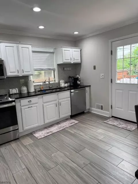 37 Brookdale Rd, Wayne, NJ 07470 photo 7
