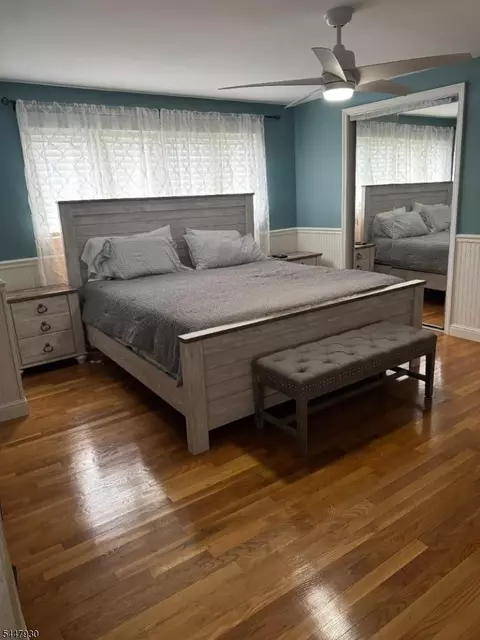 Bedroom - 37 Brookdale Rd, Wayne, NJ 07470 photo 3 of 6