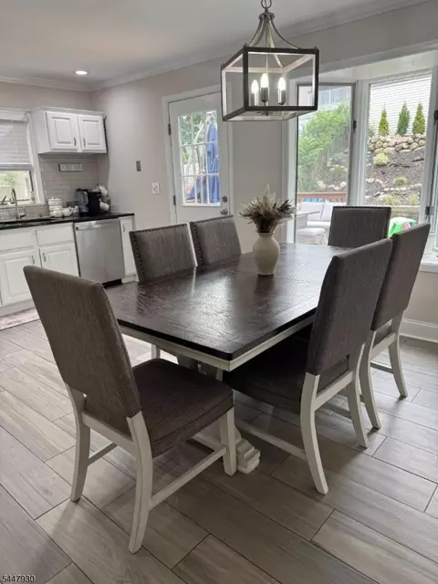 Dining - 37 Brookdale Rd, Wayne, NJ 07470 photo 1 of 1