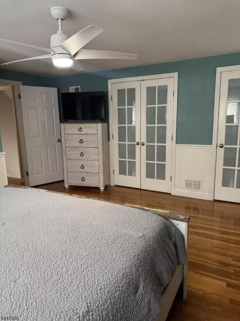 Bedroom - 37 Brookdale Rd, Wayne, NJ 07470 photo 2 of 6