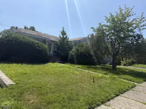2801 Dewitt Ter, Linden, NJ 07036