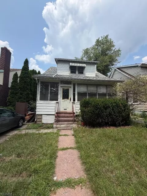 237 Maryland Ave, Paterson, NJ 07503