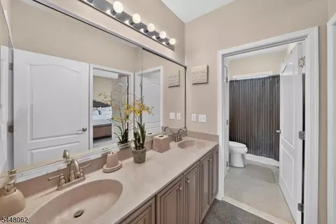 Bath - 50 Albert Dr, Clinton, NJ 08809 photo 2 of 2