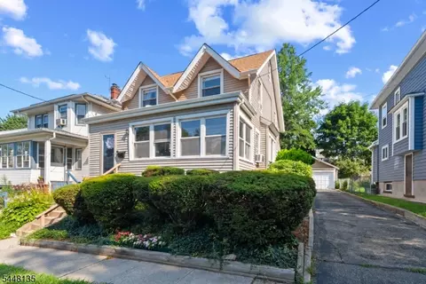 19 Ashwood Ter, West Orange, NJ 07052