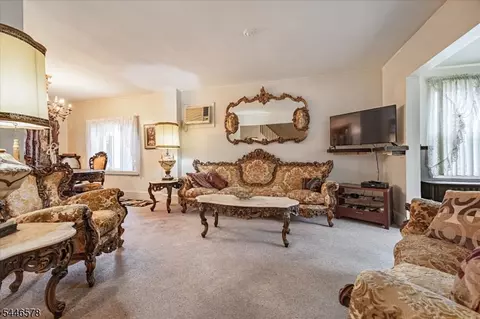 24 Harvard St, Nutley, NJ 07110 photo 5