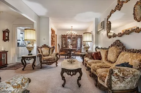 24 Harvard St, Nutley, NJ 07110 photo 3