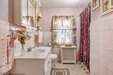 24 Harvard St, Nutley, NJ 07110 photo 16