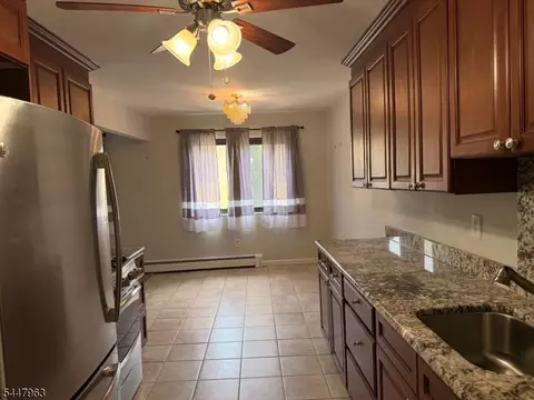 401 Us Highway 22, Plainfield, NJ 07060