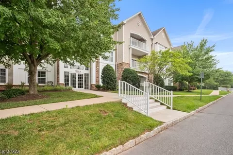 7104 Westover Way, Somerset, NJ 08873
