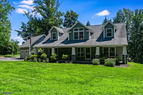 400 Stanhope Rd, Sparta, NJ 07871