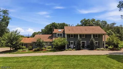20 Ridge Rd, Lebanon, NJ 08833