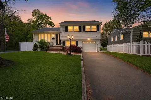 92 Cornell Ave, Rahway, NJ 07065