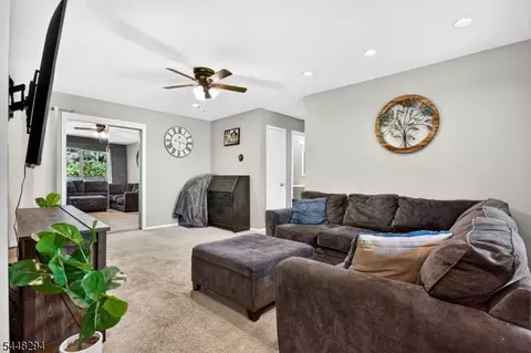 248 Alpine Way # B, Woodbridge, NJ 07095