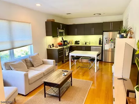 268 Main St #2, Madison, NJ 07940