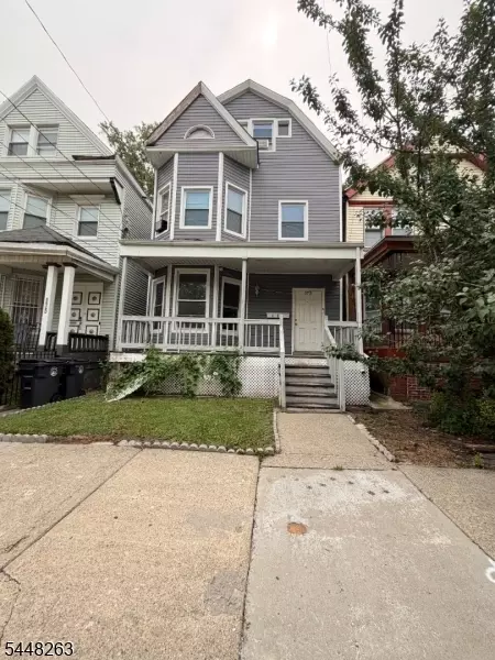 173 3rd St, Newark, NJ 07107
