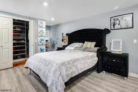 Bedroom - 981 Carnegie Ave, Plainfield, NJ 07060 photo 6 of 6