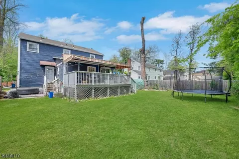 Exterior - 981 Carnegie Ave, Plainfield, NJ 07060 photo 6 of 6