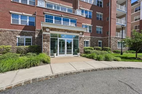 7111 Warrens Way, Wanaque, NJ 07465