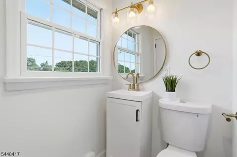 Bath - 334 Daniel St, Dover, NJ 07801 photo 2 of 4