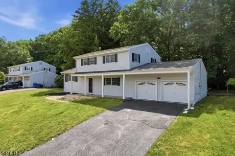 Exterior - 334 Daniel St, Dover, NJ 07801 photo 1 of 6