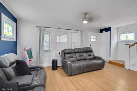 Entry Way - 434 E 3rd Ave, Roselle, NJ 07203 photo 2 of 7