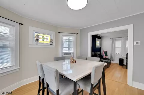 Dining - 434 E 3rd Ave, Roselle, NJ 07203 photo 2 of 3