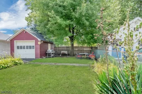 Exterior - 434 E 3rd Ave, Roselle, NJ 07203 photo 6 of 6