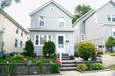 264 Sherman St, Passaic, NJ 07055