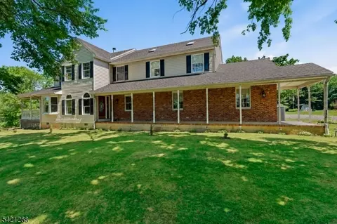 112 Grouser Rd, Somerset, NJ 08873