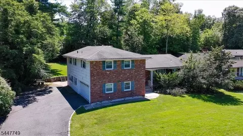 17 Edgewood Ave N, West Orange, NJ 07052