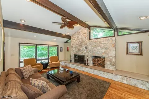 10 Reed Ct, Wayne, NJ 07470 photo 6