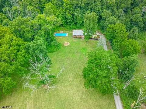 517 County Rd 517, Sussex, NJ 07461