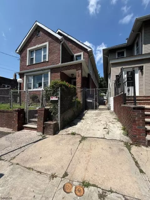 139 Osborne Ter, Newark, NJ 07108