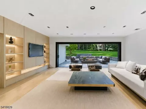 Living - 60 Brookside Dr, Upper Saddle River, NJ 07458 photo 3 of 6