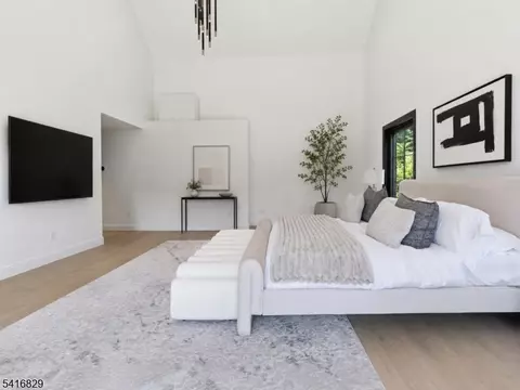Bedroom - 60 Brookside Dr, Upper Saddle River, NJ 07458 photo 3 of 7