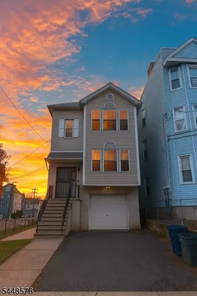 156 Ridgewood Ave #1, Newark, NJ 07108