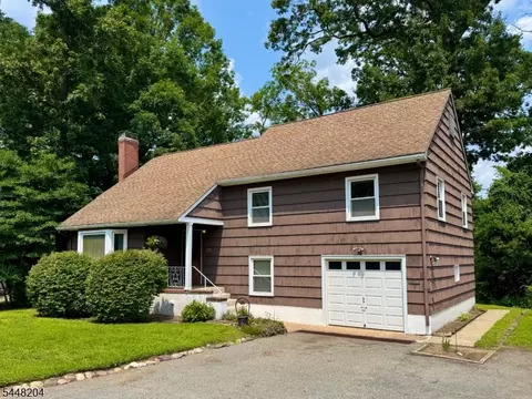 208 Riverside Dr, Denville, NJ 07834