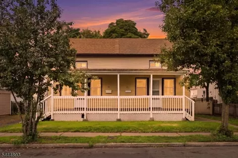 19 Chatham St, North Plainfield, NJ 07060