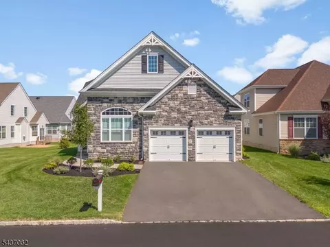 29 Norton Rd, Hillsborough Twp, NJ 08844