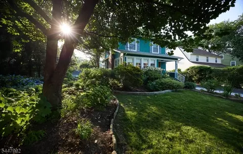 493 Richmond Ave, Maplewood, NJ 07040