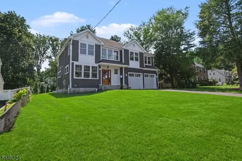 21 Valemont Way, Summit, NJ 07901