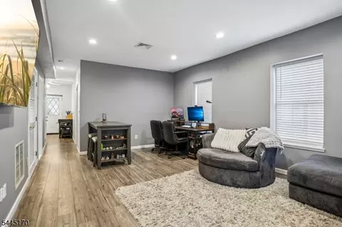 49-51 Wall St, Rockaway, NJ 07866