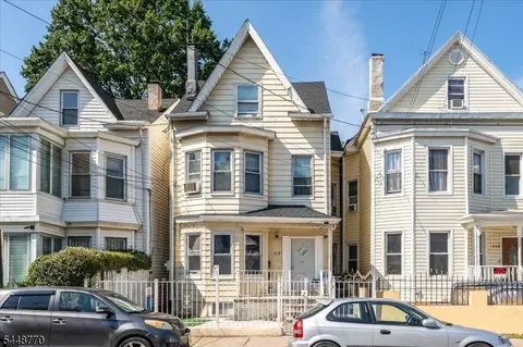 413 Hamilton Ave, Paterson, NJ 07514