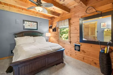 Bedroom - 44 Morgan Dr, Wantage, NJ 07461 photo 2 of 5