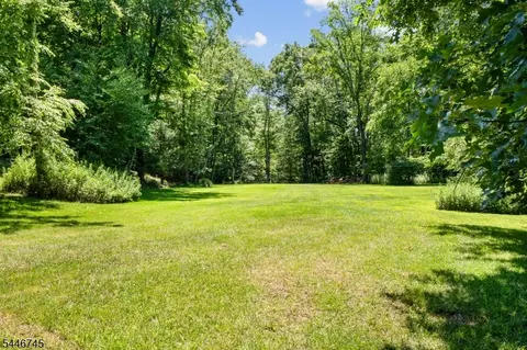 Exterior - 44 Morgan Dr, Wantage, NJ 07461 photo 3 of 7