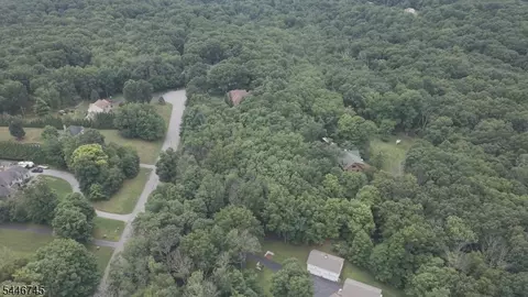 View/Area - 44 Morgan Dr, Wantage, NJ 07461 photo 1 of 2