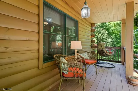 Exterior - 44 Morgan Dr, Wantage, NJ 07461 photo 2 of 7