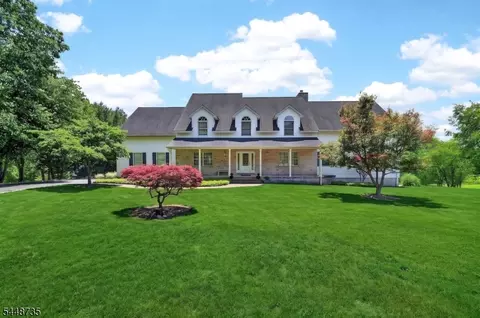 905 Kip Ln, Branchburg, NJ 08853